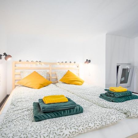 Green Goblin Apartment With Free Private Parking Budapeste Exterior foto