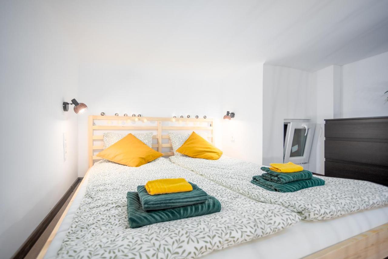 Green Goblin Apartment With Free Private Parking Budapeste Exterior foto